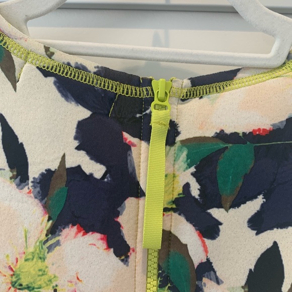 J. Crew Sleeveless Scuba Floral Dress NWOT - Picture 5 of 8